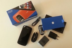 Unboxing Nokia 808 Pure View